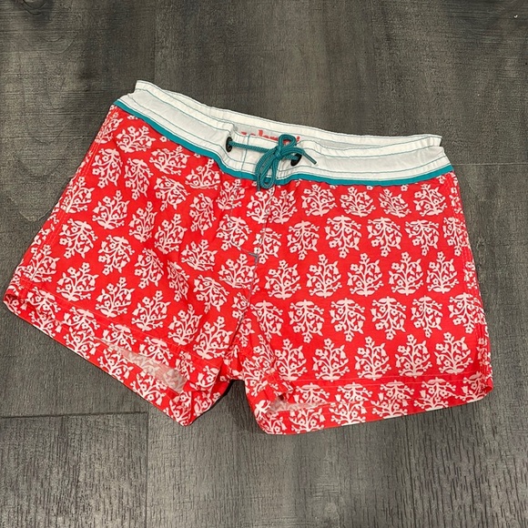 Boden Johnnie b Board Shorts - Picture 1 of 6